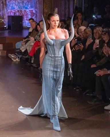 Julia Fox walks the runway at the Luis De Javier fashion show at Angel Orensanz Foundation during New York Fashion Week 2023 on February 14, 2023 in New York City.
Luis De Javier show, Runway, Fall Winter 2023, New York Fashion Week, USA - 14 Feb 2023