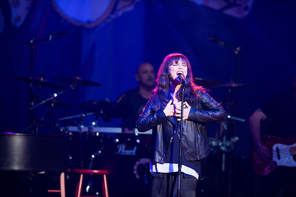 Pat Benatar & Neil Giraldo in concert at The Joint, Las Vegas, America - 18 Apr 2015