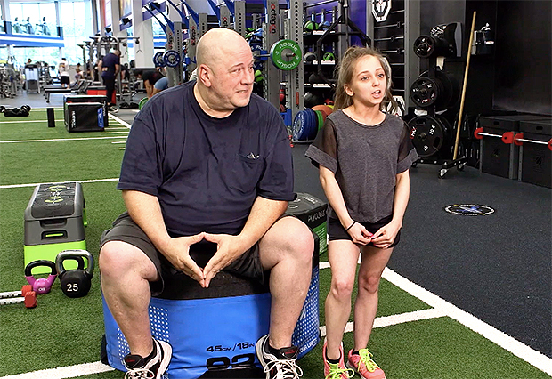 Shauna Rae and her dad work out at the gym together. 