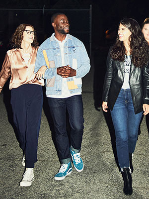 ‘Single Drunk Female’ — Photos Of The New Freeform Series – Hollywood Life