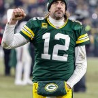 Aaron Rodgers channeling Nicolas Cage's Con Air look at Packers