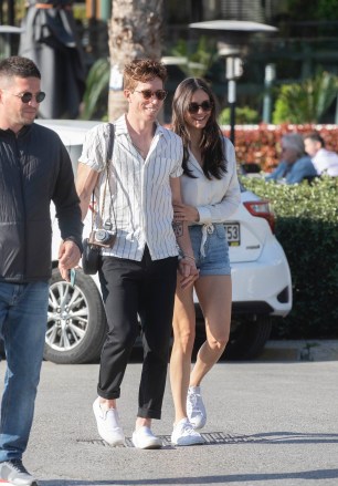 Athens, GREECE - * EXCLUSIVE * - Nina Dobrev and boyfriend Shaun White find some time to take in the site of Athens, while Nina takes a break for filming "The Bricklayer".  Nina and Shaun snapped some photos during their walk and a few selfies.Pictured: Nina Dobrev, Shaun WhiteBACKGRID USA 10 APRIL 2022 USA: +1 310 798 9111 / usasales@backgrid.comUK: +44 208 344 2007 / uksales@backgrid.com * UK Clients - Pictures Containing ChildrenPlease Pixelate Face Prior To Publication *