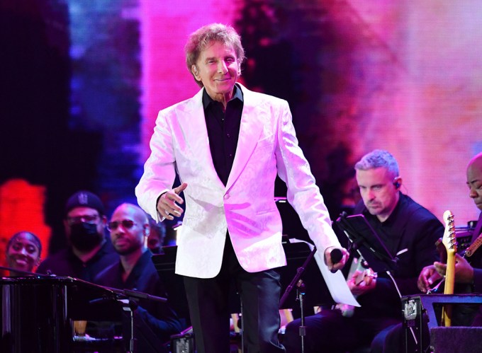 Barry Manilow At The NYC Homecoming Concert