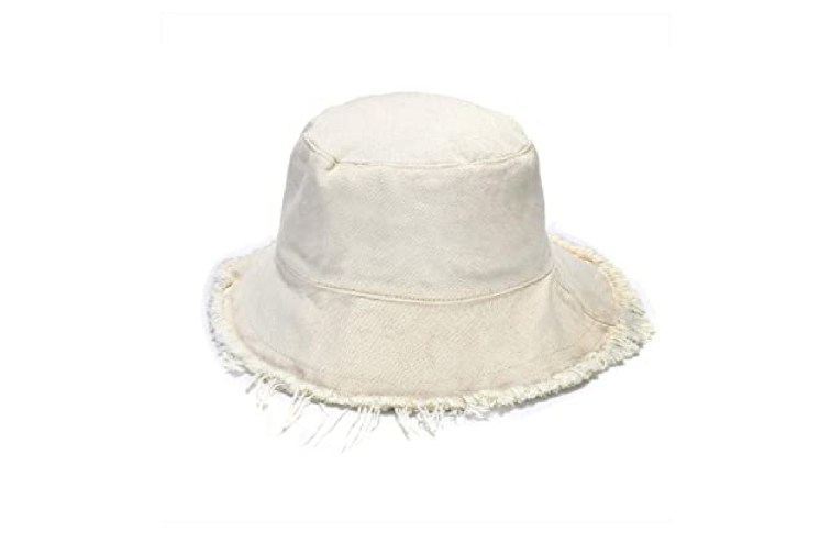 The Top Bucket Hats For Women in 2024 – Reviews by Hollywood Life ...