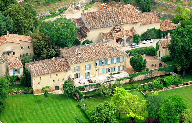 brad pitt angelina jolie winery