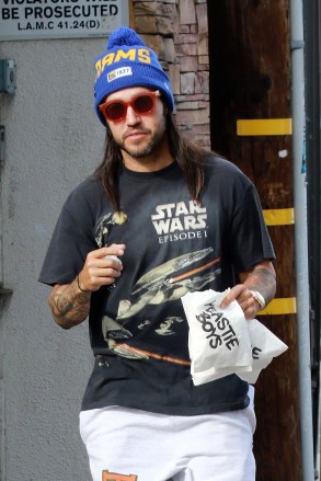 Los Angeles, CA  - Pete Wentz grabs food to go at Yeastie Boys food truck on Tuesday and the singer shows off his love for Star Wars with a vintage tee.Pictured: Pete WentzBACKGRID USA 17 DECEMBER 2019 BYLINE MUST READ: Phamous / BACKGRIDUSA: +1 310 798 9111 / usasales@backgrid.comUK: +44 208 344 2007 / uksales@backgrid.com*UK Clients - Pictures Containing ChildrenPlease Pixelate Face Prior To Publication*