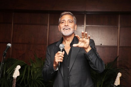 George Clooney prend la parole aux studios Amazon "La barre tendre" Los Angeles Screening After Party Amazon Studios 'The Tender Bar' Los Angeles Screening After Party, Los Angeles, Californie, États-Unis - 03 octobre 2021