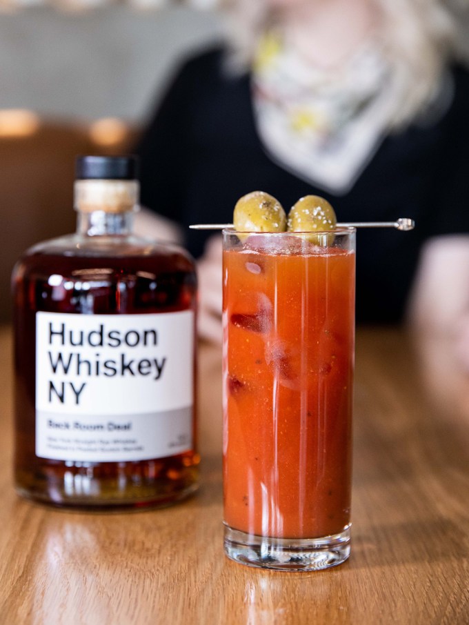 Hudson Whiskey Smokey Deal