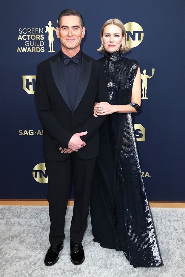 Naomi Watts & Billy Crudup Make Red Carpet Debut At 2022 SAG Awards –  Hollywood Life