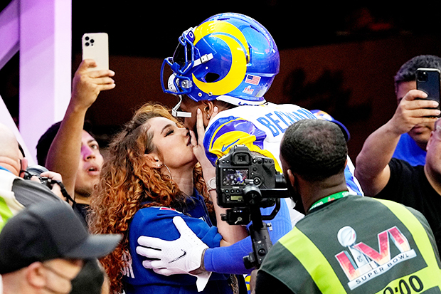 Odell Beckham Jr. Kisses Girlfriend Lauren Wood After Super Bowl