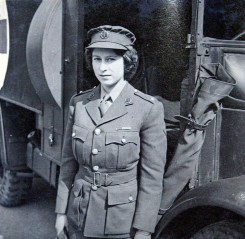 PRINCESS ELIZABETH, NOW QUEEN ELIZABETH II, LEARNING TO DRIVE AT THE MILITARY POLICE CENTRE. PICTURES FROM THE PHOTO ALBUM BELONGING TO VIOLET WELLESLEY - 1945
PRINCESS ELIZABETH BEING TAUGHT TO DRIVE BY VIOLET WELLESLEY, MILITARY POLICE TRAINING CENTRE, CAMBERLEY, SURREY, BRITAIN