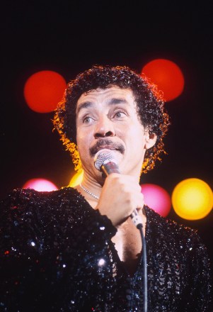 SMOKEY ROBINSON IN CONCERT - 1983