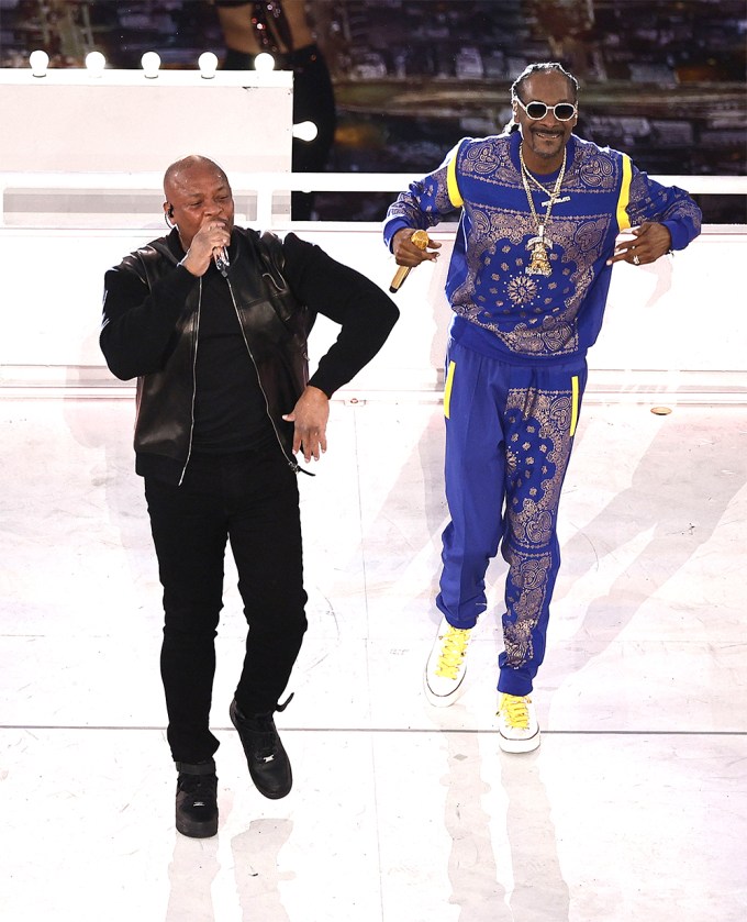 Dr. Dre & Snoop Dogg Dance