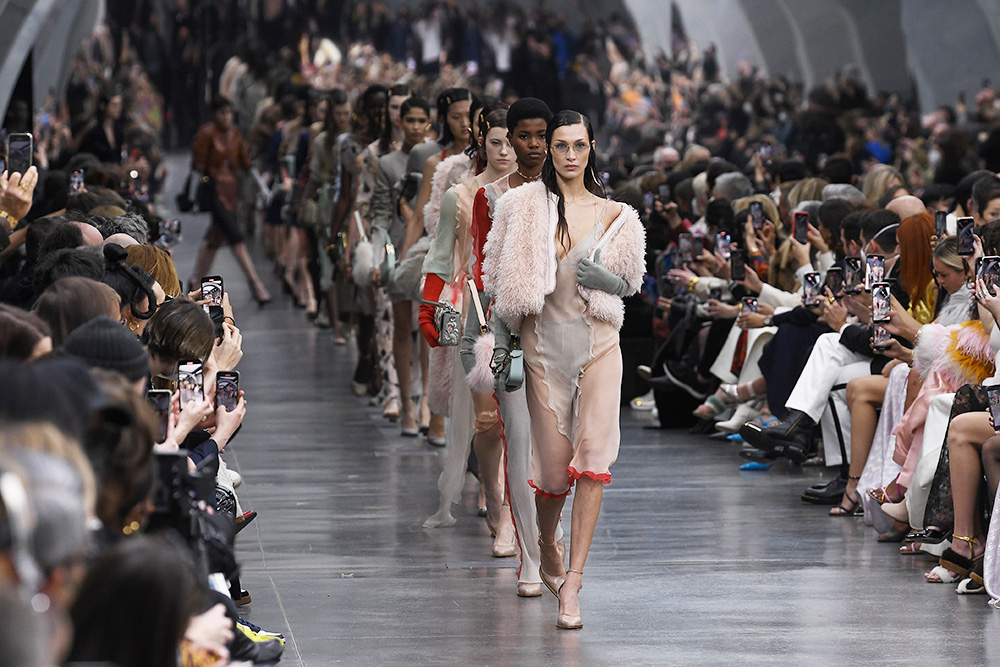 Lori Harvey Unveils Dramatic Pixie Cut at Milan Fashion Week
