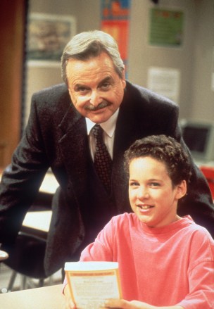 Editorial use only. No book cover usage.Mandatory Credit: Photo by Touchstone Tv/Kobal/Shutterstock (5870461c)William Daniels, Ben SavageBoy Meets World - 1993Touchstone TVUSATelevision