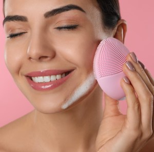 Best Facial Cleansing Brush in 2022