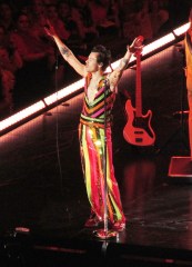 Harry Styles shows off his colorful style as she takes the stage for the 15th and final time at his record breaking residency inside Madison Square Garden in New York City. 22 Sep 2022 Pictured: Harry Styles. Photo credit: Brian Prahl/MEGA TheMegaAgency.com +1 888 505 6342 (Mega Agency TagID: MEGA900310_001.jpg) [Photo via Mega Agency]