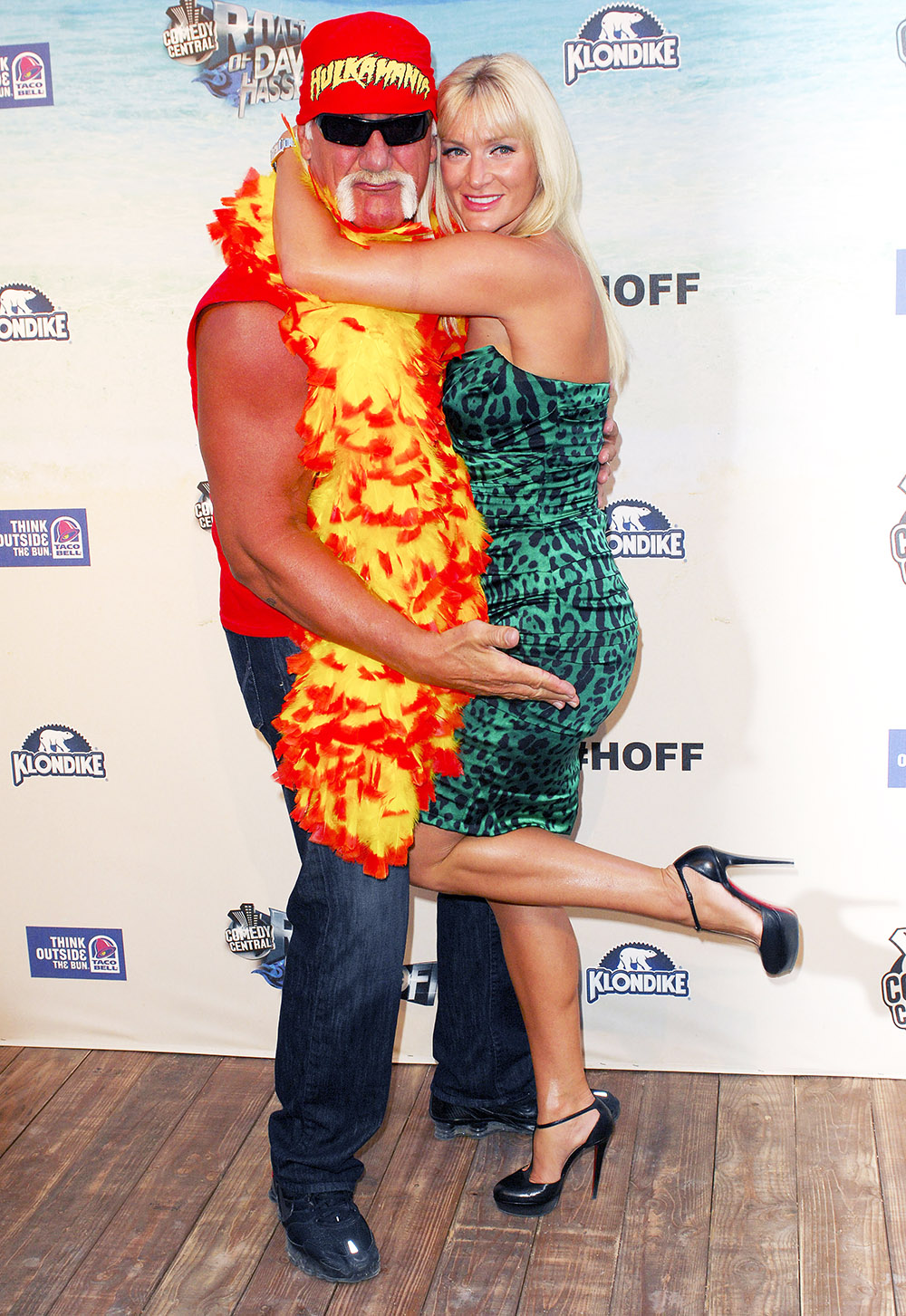Hulk Hogan and Jennifer McDaniel Photos Of The Couple pic