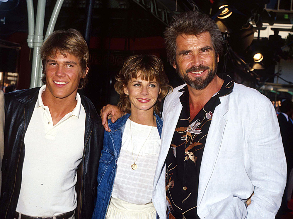 Josh Brolin, James Brolin and Jan Smithers 1985