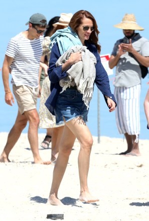 Julia Roberts and Ethan Hawke pictured filming a dramatic beach scene at the 