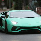 Justin Bieber Showing Off His New Green Wrap In His Lamborghini In Beverly Hills