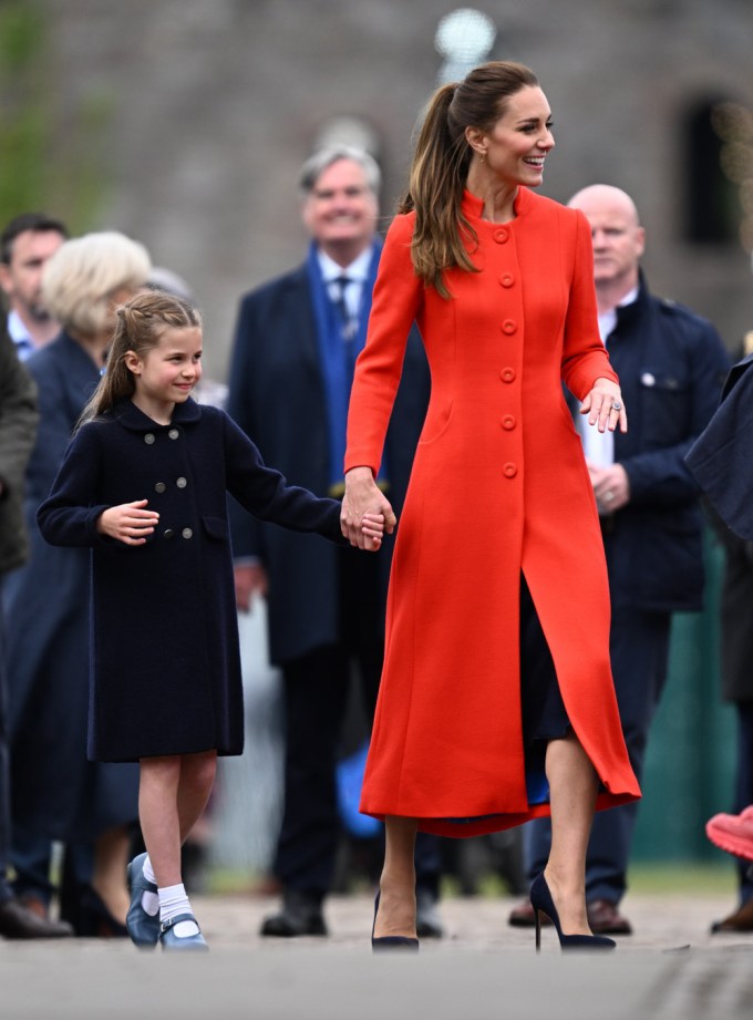 Kate Middleton Holds Charlotte’s Hand