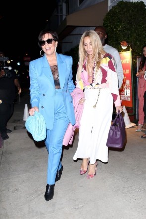 Santa Monica, CA  - *EXCLUSIVE*  - Kris Jenner and Corey Gamble depart after dinner with Faye Resnick at Giorgio Baldi in Santa Monica.Pictured: Kris JennerBACKGRID USA 14 MAY 2022 USA: +1 310 798 9111 / usasales@backgrid.comUK: +44 208 344 2007 / uksales@backgrid.com*UK Clients - Pictures Containing ChildrenPlease Pixelate Face Prior To Publication*