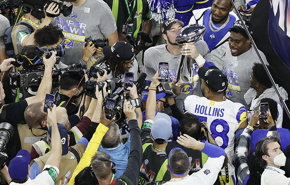 Photos: Relive the epic Super Bowl halftime show by Dre, Snoop and friends