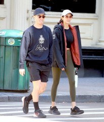 Actress Nina Dobrev with boyfriend Olympic gold medalist Shaun White shopping together in Soho, New York, NY on September 23, 2022. Photo by Dylan Travis/ABACAPRESS.COM

Pictured: Shaun White,Nina Dobrev
Ref: SPL5488302 230922 NON-EXCLUSIVE
Picture by: AbacaPress / SplashNews.com

Splash News and Pictures
USA: +1 310-525-5808
London: +44 (0)20 8126 1009
Berlin: +49 175 3764 166
photodesk@splashnews.com

United Arab Emirates Rights, Australia Rights, Bahrain Rights, Canada Rights, Greece Rights, India Rights, Israel Rights, South Korea Rights, New Zealand Rights, Qatar Rights, Saudi Arabia Rights, Singapore Rights, Thailand Rights, Taiwan Rights, United Kingdom Rights, United States of America Rights