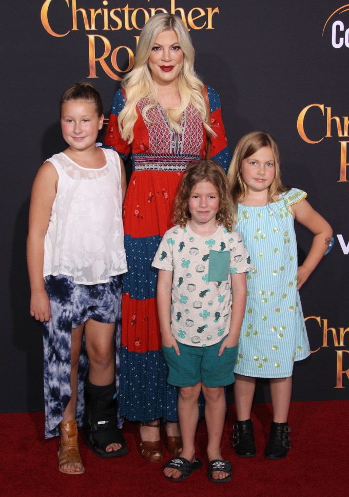 Tori Spelling & Kids At The Premiere Of ‘Christopher Robin’
