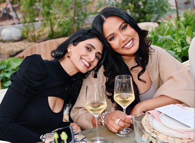 Cuyana Celebrates New Stretch Collection with Dinner Co-Hosted by Ayesha Curry