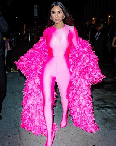 Kim Kardashian stuns in a hot pink feathered catsuit as she celebrates her first hosting gig on SNL at Zero Bond.  Pictured: Kim Kardashian Ref: SPL5264884 101021 NON-EXCLUSIVE Picture by: @TheHapaBlonde / SplashNews.com  Splash News and Pictures USA: +1 310-525-5808 London: +44 (0)20 8126 1009 Berlin: +49 175 3764 166 photodesk@splashnews.com  World Rights