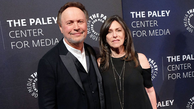 Billy Crystal's Wife: Meet Janice, His Spouse Of Over 50 Years – Hollywood Life