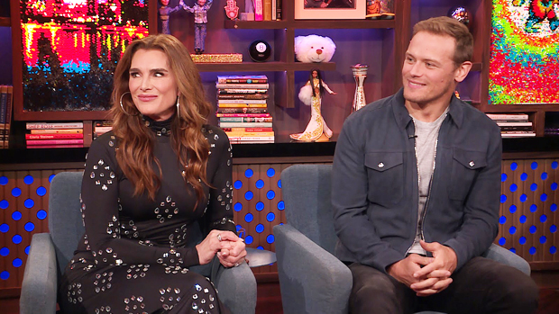 Brooke Shields & Sam Heughan Reenact ‘Outlander’ Love Scene On ‘WWHL ...