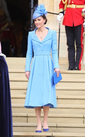 Catherine Duchess of Cambridge menghadiri Order Of The Garter Service di Kapel St George pada 13 Juni 2022 di Windsor, Inggris.  Ordo Garter adalah Ordo Ksatria tertua dan paling senior di Inggris, didirikan oleh Raja Edward III hampir 700 tahun yang lalu.  Hari Garter di Kapel St George, Kastil Windsor, Inggris - 13 Jun 2022