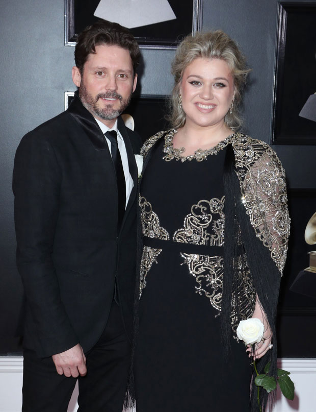 Kelly Clarkson Will Pay Ex-Husband Brandon Blackstock Over $1.3 Million in  Divorce Settlement