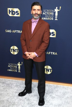Oscar Isaac28th Annual Screen Actors Guild Awards, Arrivals, The Barker Hangar, Santa Monica, Los Angeles, USA - 27 Feb 2022Wearing Prada