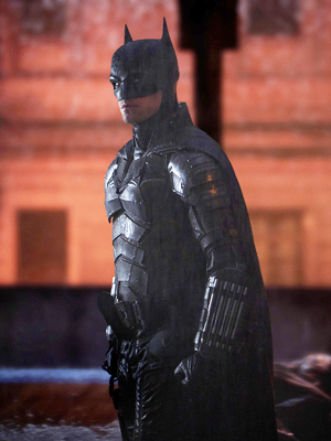 Robert Pattinson breaks down his Batsuit in The Batman