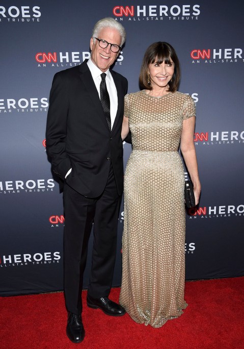 Ted Danson and Mary Steenburgen: Photos of the Hollywood Couple ...