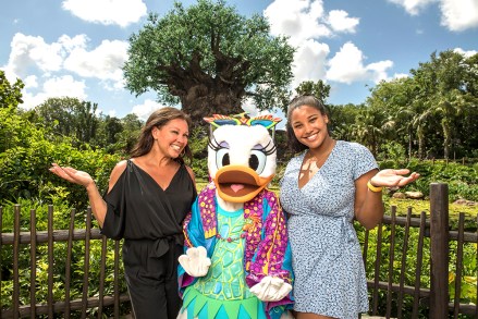 Vanessa Williams and daughter Sasha Gabriella Fox pose with Daisy Duck at Disney's Animal Kingdom
Vanessa Williams visits Walt Disney World Resort, Florida, USA - 12 Jun 2018