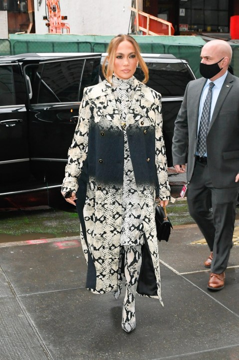 Celebrities Wearing Animal Print Dresses: See Kim Kardashian & More ...