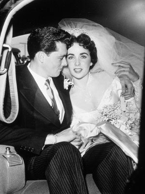 Elizabeth Taylor and Her Husband: Watch The 7 Men The Star Get Married