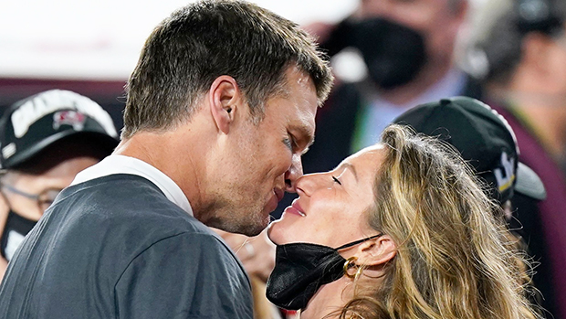 Tom Brady, Gisele Bundchen Kiss in Costa Rica After Super Bowl Loss