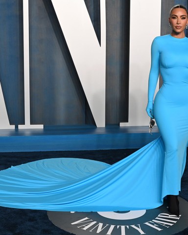 Kim KardashianVanity Fair Oscar Party, Arrivals, Los Angeles, USA - 27 Mar 2022Wearing Balenciaga