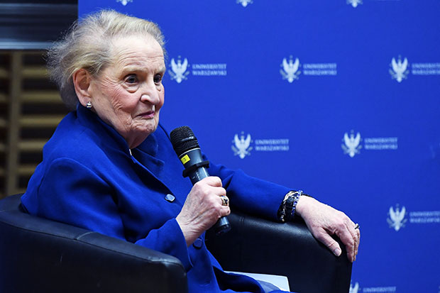 Who Is Madeleine Albright? 5 Things On The Former Secretary Of State – Hollywood Life