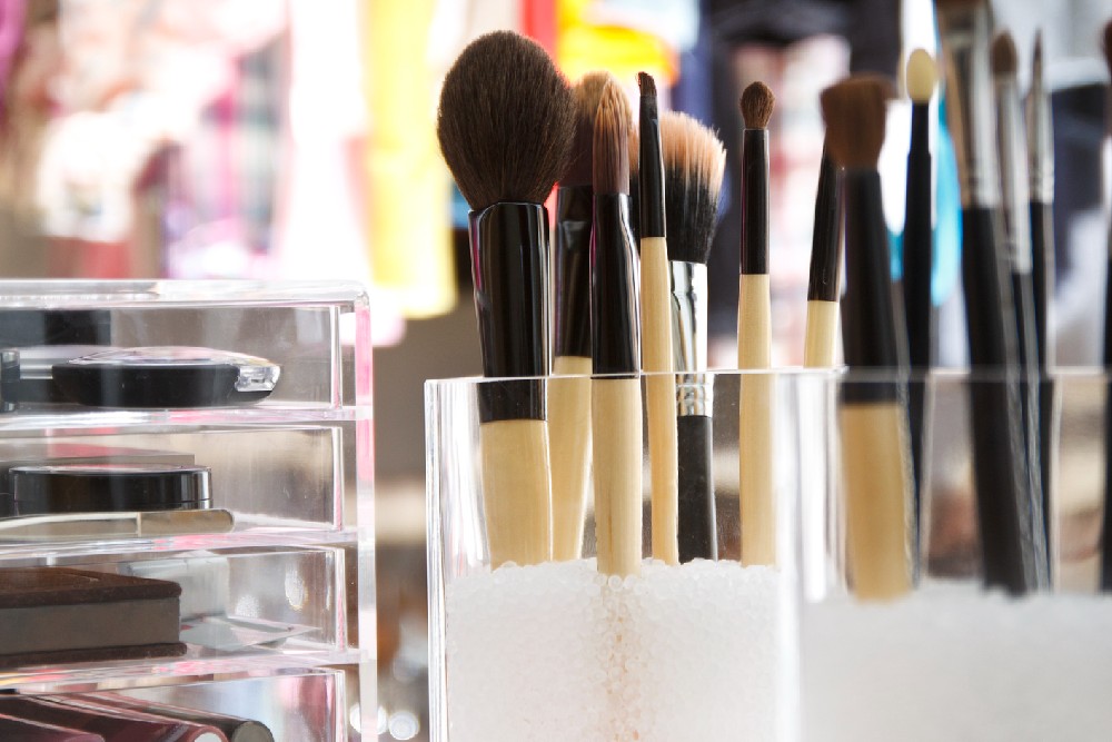 Best Makeup Brush Organizers