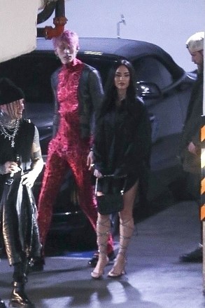 West Hollywood, CA - *EXCLUSIVE* - MGK & Megan Fox snuck underground after his birthday dinner at Catch LA in West Hollywood.  MGK soon departed from the front solo while Megan stayed in the SUV.  In pictures: MGK, Machine Gun Kelly, Megan Fox BACKGRID USA APRIL 23, 2022 BYLINE MUST READ: kamehameha / BACKGRID USA: +1 310 798 9111 / usasales@backgrid.com UK: +44 208 344 2007 / uksales@backgrid.com * UK Client - Pictures with Children Please mark faces before publishing *