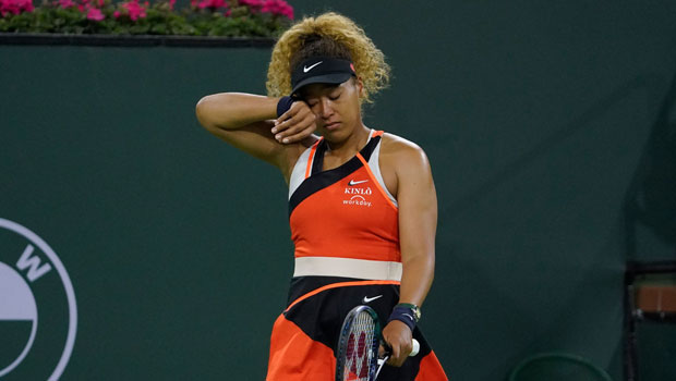 When a fan yelled out to @naomi.osaka that a butterfly was on her