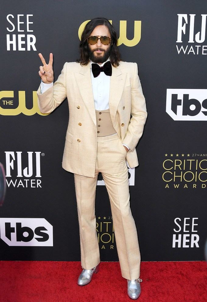 Jared Leto Flashes Peace Sign In Cream Suit