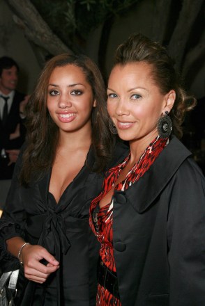 Vannesa Williams and daughter Melanie HerveyOpening of new Sergio Rossi Store on Melrose Place in Los Angeles, America - 16 Jan 2008